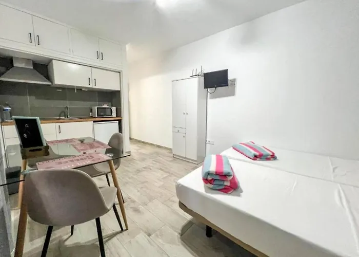 Estudio Con Encanto, Piscina, Bbq Y Terraza Ideal Aparthotel 4*